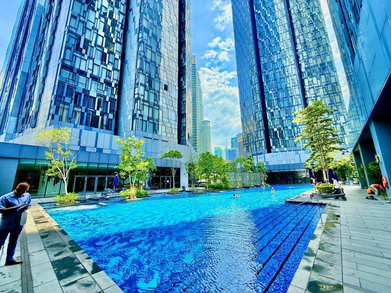 Star Residence Klcc By Sky Pool Kuala Lumpur Exteriör bild