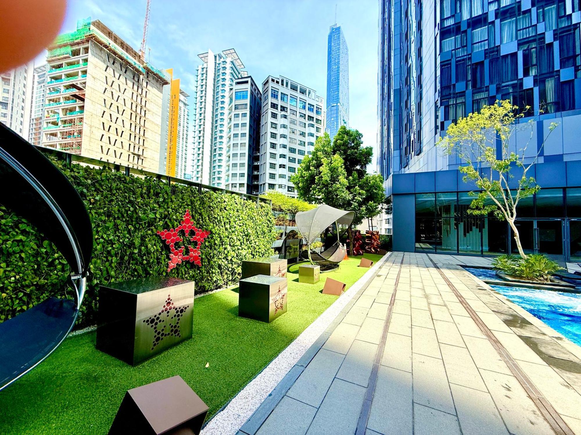 Star Residence Klcc By Sky Pool Kuala Lumpur Exteriör bild